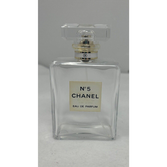 CHANEL N°5 Eau de Parfum with Gold and Clear Accents - Picture 4 of 4